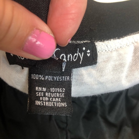 Cotton Candy Lined Shorts with Rainbow LOVE On Waist Band. Size 2X - Picture 6 of 6